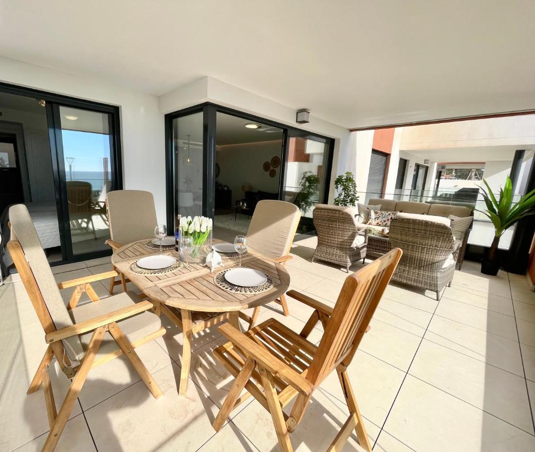 Luxury 3 Bedroom Apartment 300M From The Beach Fuengirola Exterior foto